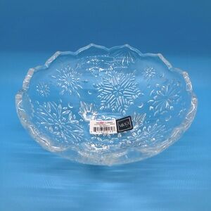 Mikasa snowflake candy dish